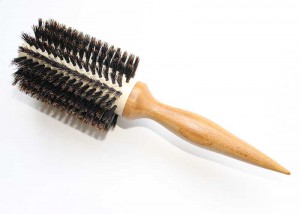 Pin Tail Handle Style Hairbrush B49